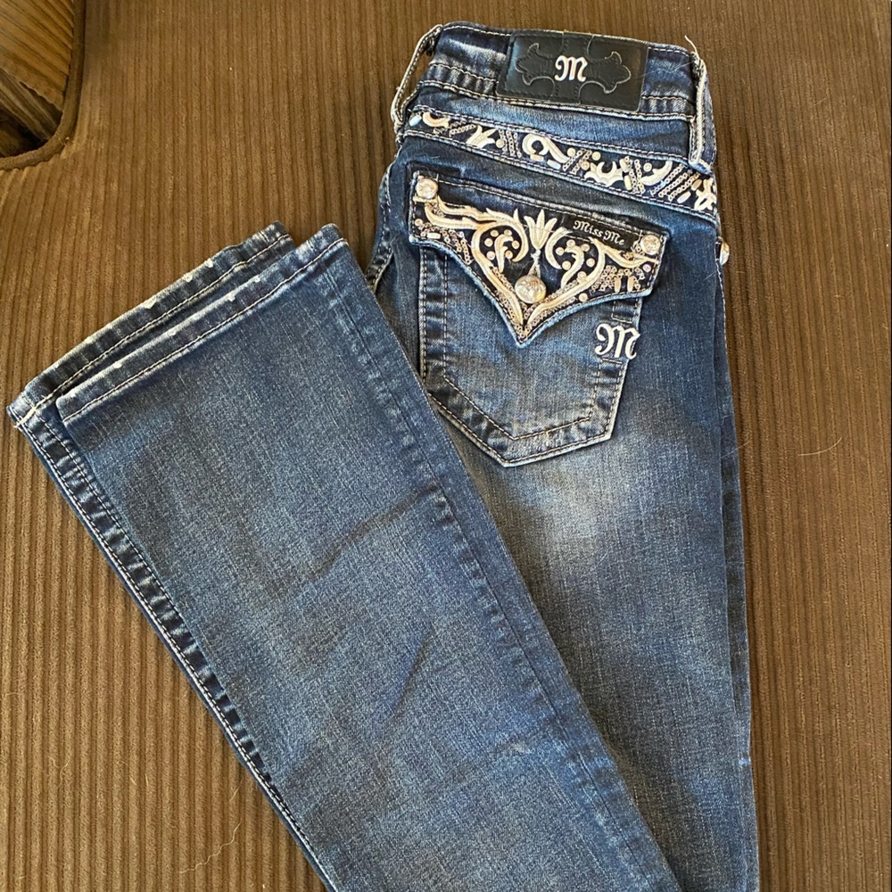 ‘Miss Me’ Mid-Rise Boot Jeans